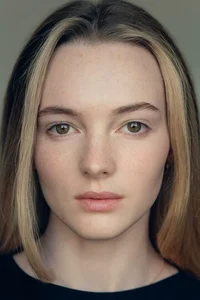 Алана Блур